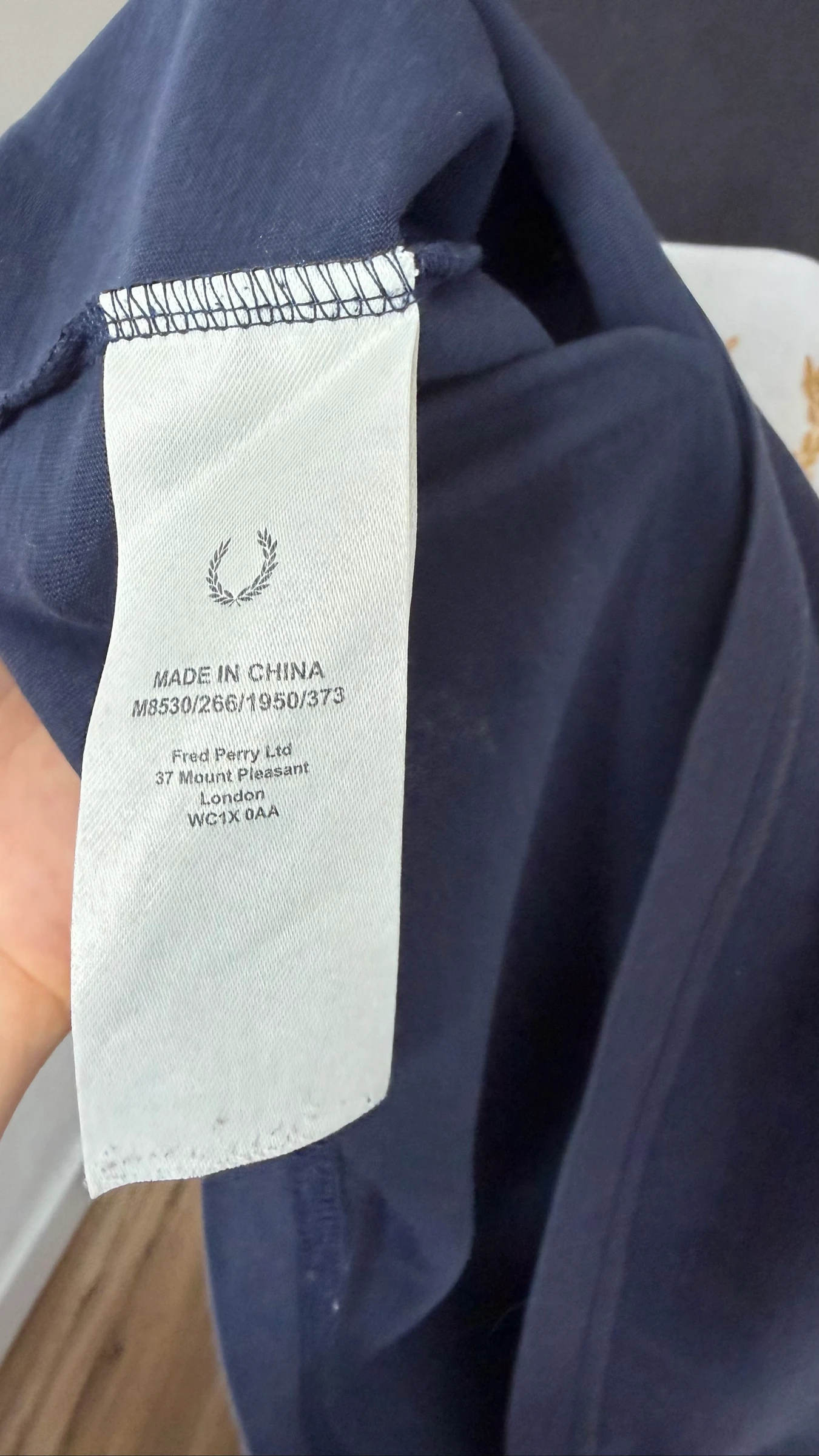Camiseta Fred Perry color block – tamanho M – photo 6